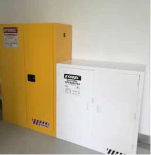 45 litrų geltona degios kabinetas